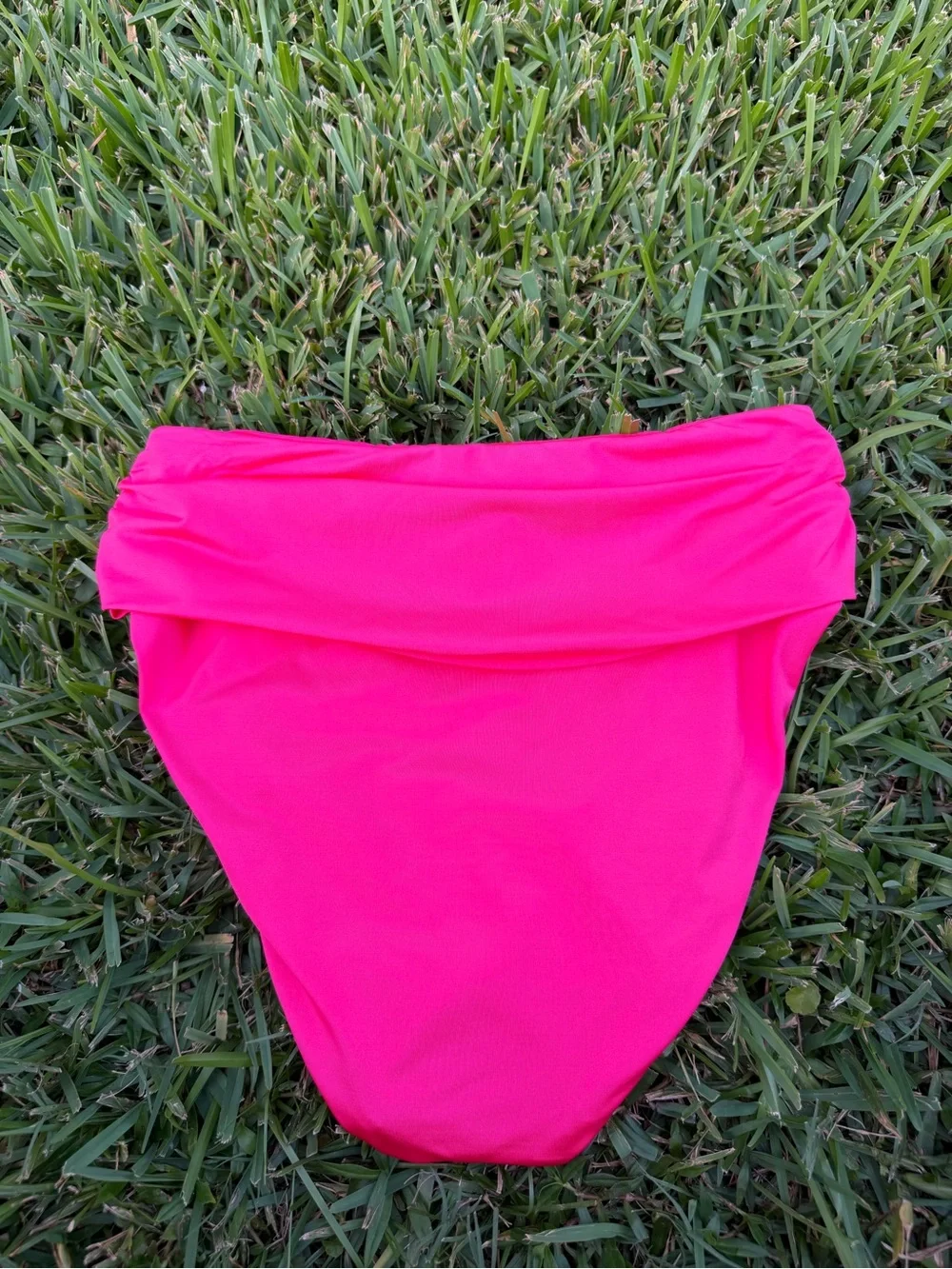 Trina Turk Monaco Solids High Waist Bikini Bottom Geranium Pink Size 6 NWT
